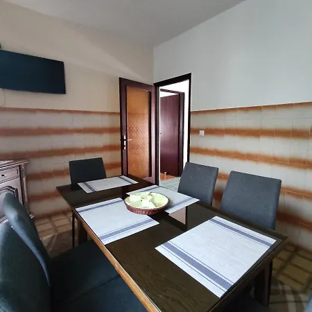 Teresa With Big Terrace Dramalj Lägenhet