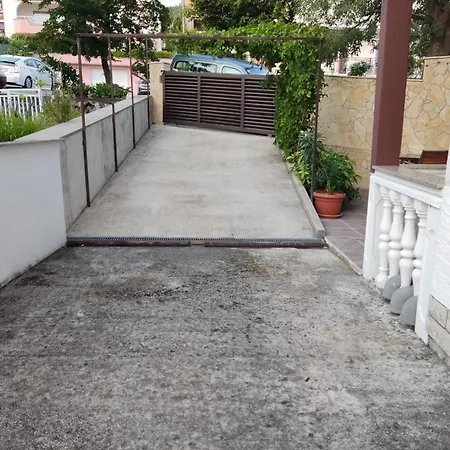 Apartamento Teresa With Big Terrace Dramalj