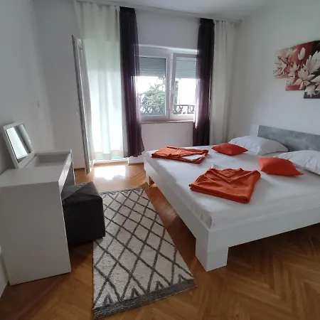 Appartement Teresa With Big Terrace Dramalj *
